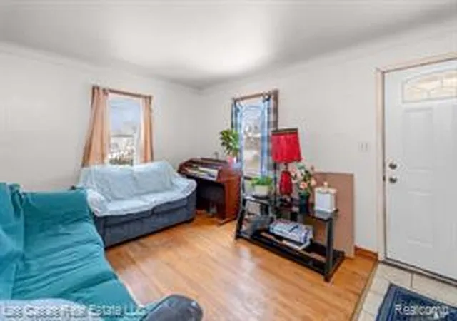 Photo 2 of Single family home for sale at 1331 Detroit Ave, Lincoln Park, MI 48146 | MLS# 20261065557 | Listing updated on 2026-08-28