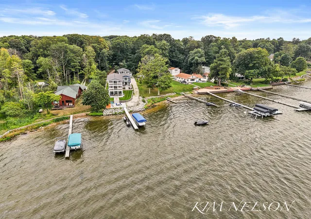 Photo 2 of Multi family home for sale at 5768 S Shore Dr, Whitehall, MI 49461 | MLS# 71026043300 | Listing updated on 2026-09-09