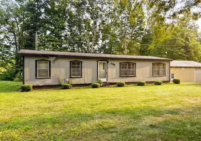 1st image of 54223 Garrett, Dowagiac, MI 49047 | MLS# 69026043302