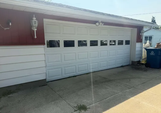 Photo 4 of Single family home for sale at 1820 SE Boutell Rd, Essexville, MI 48732 | MLS# 81026043307 | Listing updated on 2026-08-31