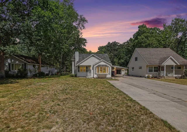 Photo 1 of Sale Pending at 931 Baldwin St, Traverse City, MI 49686 | MLS# 66026043309 | Listing updated on 2026-09-10