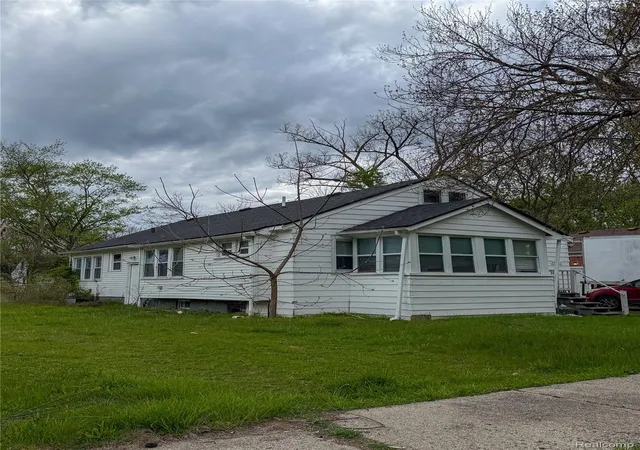 Photo 3 of Single family home for sale at 15847 Blackstone St, Detroit, MI 48223 | MLS# 20261065580 | Listing updated on 2026-08-20