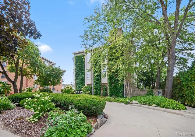 Photo 1 of Sale Pending at 362 Southfield Rd, Birmingham, MI 48009 | MLS# 20261065614 | Listing updated on 2026-09-05