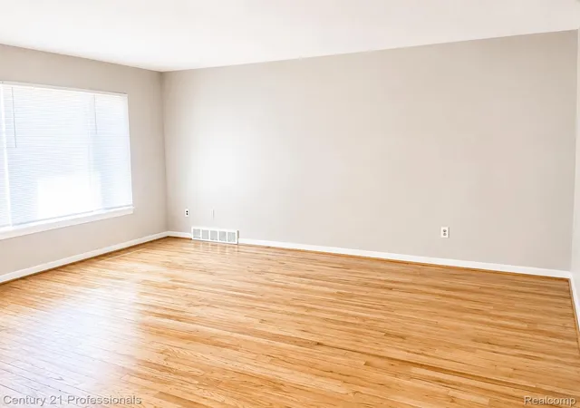 Photo 3 of Single family home for sale at 9614 Garfield, Redford, MI 48239 | MLS# 20261065616 | Listing updated on 2026-08-19