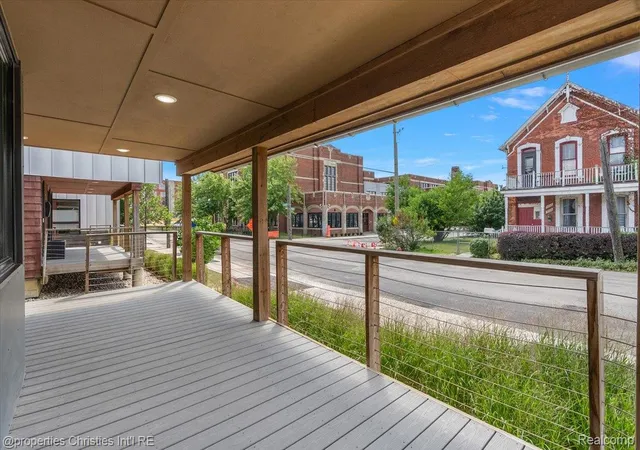 Listing Photo 4 - Condo for sale in building located at 4010 4th St, Detroit, MI 48201