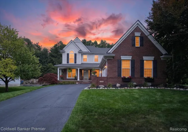 1st image of 205 Franklin Lake Cir, Oxford, MI 48371 | MLS# 20261065626