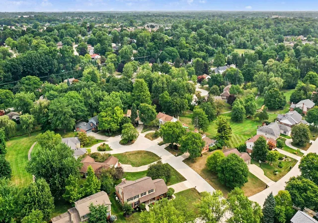 Photo 36 of Single family home for sale at 34214 Old Timber Rd, Farmington Hills, MI 48331 | MLS# 81026043348 | Listing updated on 2026-08-19