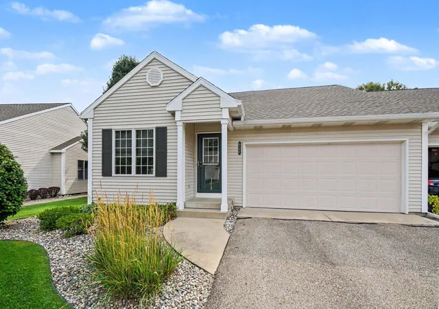 1st image of 6166 Gleneagle Highlands Dr, Hudsonville, MI 49426 | MLS# 65026043346