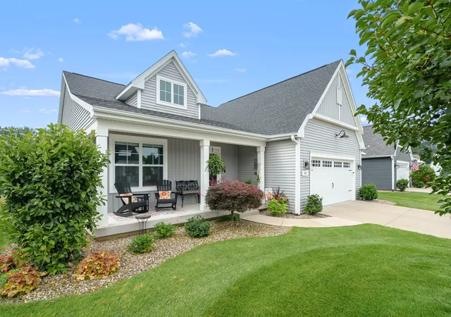 Listing Photo 4 - Condo for sale in building located at 781 Janelle Ct, Portage, MI 49024