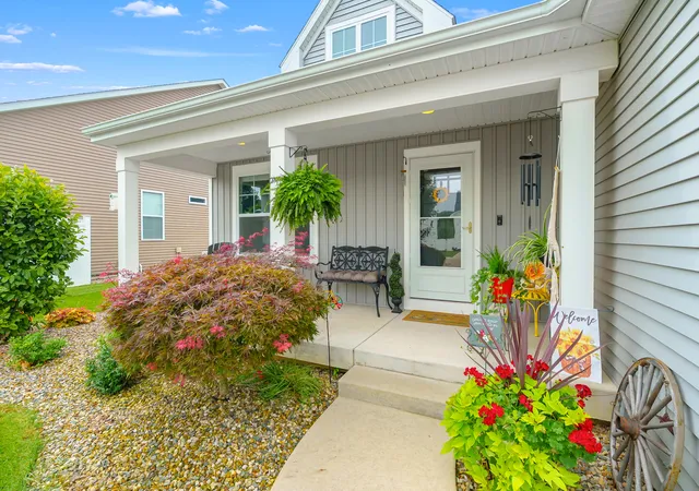 Listing Photo 5 - Condo for sale in building located at 781 Janelle Ct, Portage, MI 49024