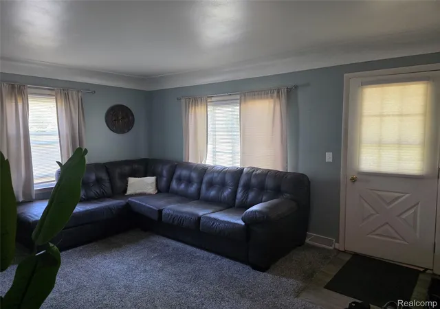Photo 4 of Single family home for sale at 1198 Brabbs St, Burton, MI 48509 | MLS# 20261065640 | Listing updated on 2026-09-12