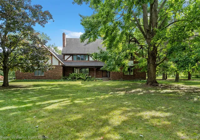 Photo 1 of Single family home for sale at 5500 Seymour Lake Rd, Oxford, MI 48371 | MLS# 20261065653 | Listing updated on 2026-08-19