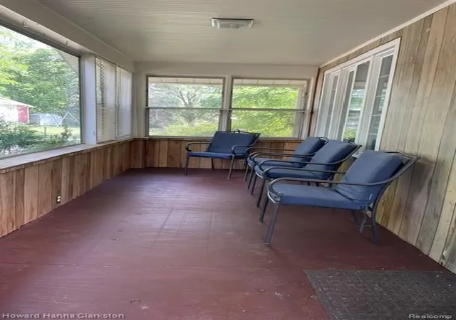 Photo 3 of Single family home for sale at 2001 Cartier St, Flint, MI 48504 | MLS# 20261065654 | Listing updated on 2026-08-21