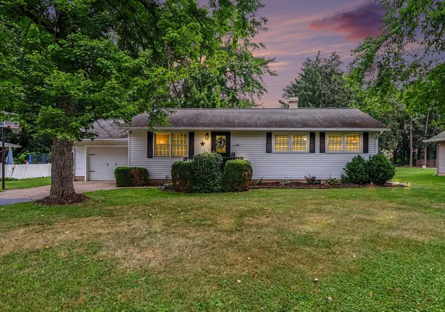 1st image of 510 W Main St, Homer, MI 49245 | MLS# 55026043352