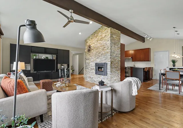 Photo 4 of Single family home for sale at 3206 W Valley View Dr, Saint Joseph, MI 49085 | MLS# 69026043357 | Listing updated on 2026-08-18
