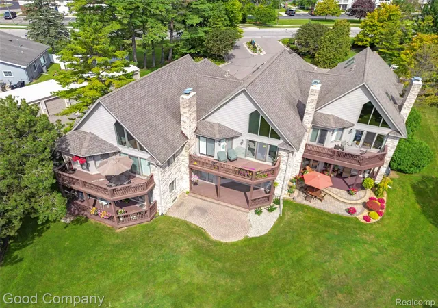 Photo 2 of Condo for sale at 50684 Harbour View Dr N, New Baltimore, MI 48047 | MLS# 20261065670 | Listing updated on 2026-09-18