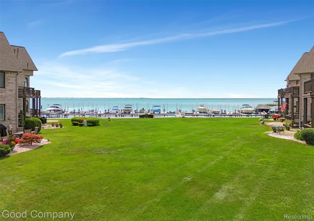 Listing Photo 5 - Condo for sale in building located at 50684 Harbour Vw Dr N, New Baltimore, MI 48047