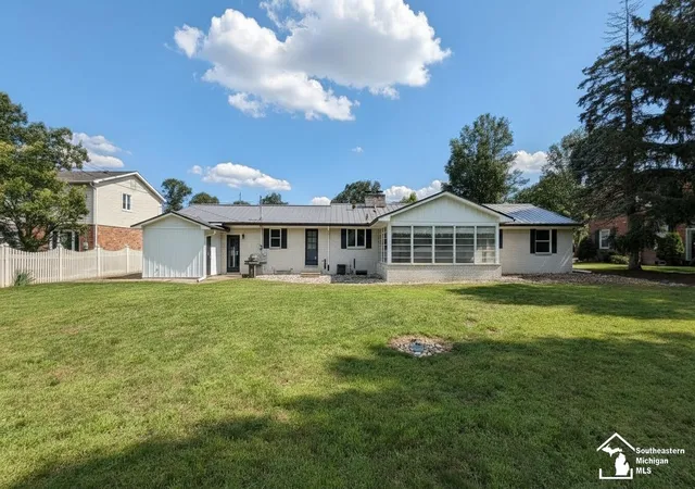 Photo 4 of Single family home for sale at 5432 Brookshire Dr, Monroe, MI 48161 | MLS# 57050218896 | Listing updated on 2026-09-04