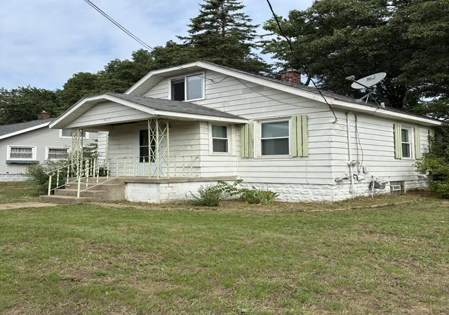 Photo 1 of Single family home for sale at 1543 Mason St Ne, Grand Rapids, MI 49503 | MLS# 65026043371 | Listing updated on 2026-10-01