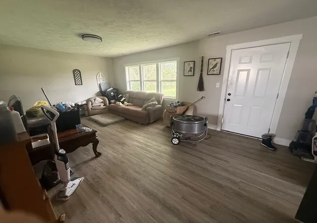 Photo 3 of Single family home for sale at 5975 Baseline Rd, Grand Junction, MI 49056 | MLS# 65026043368 | Listing updated on 2026-08-27