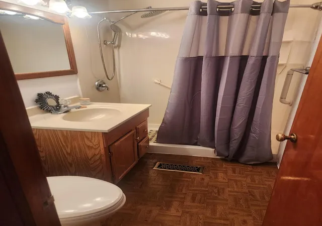 Photo 3 of Single family home for sale at 310 Northfield Dr, Battle Creek, MI 49015 | MLS# 64026043360 | Listing updated on 2026-09-04