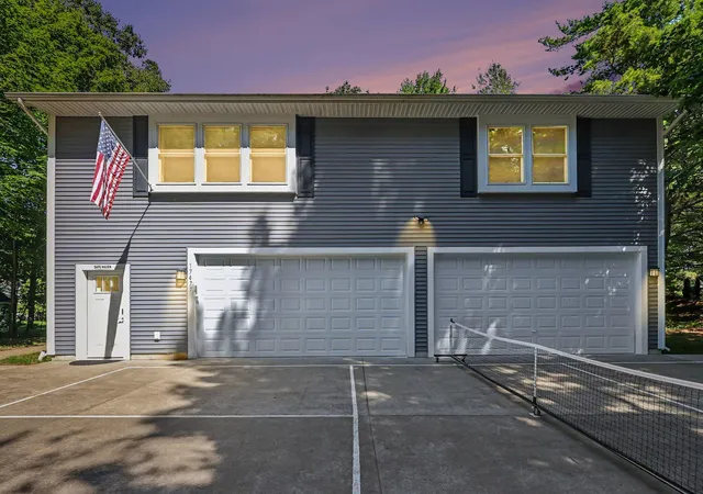 2nd image of 17477 Serenity Ct, Grand Haven, MI 49417 | MLS# 71026043363