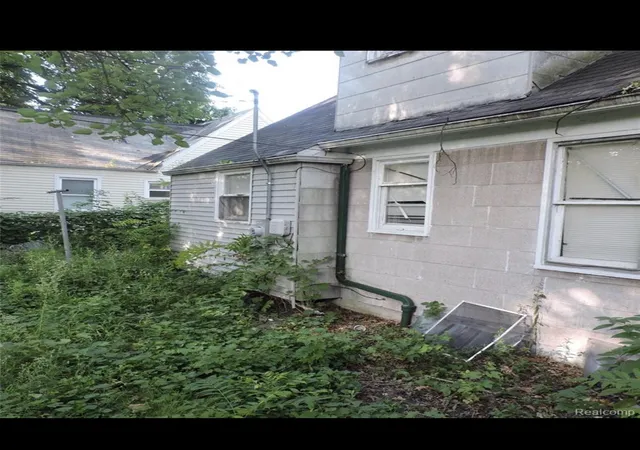 Photo 3 of Single family home for sale at 20506 Revere St, Detroit, MI 48234 | MLS# 81026043373 | Listing updated on 2026-08-18