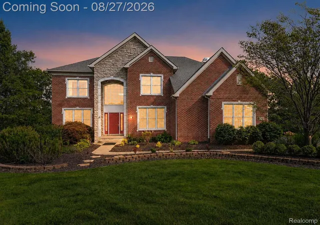Photo 1 of Single family home for sale at 1968 Scenic Dr, Milford Charter Township Oakland, MI 48380 | MLS# 20261065688 | Listing updated on 2026-09-10