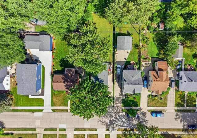 Photo 33 of Single family home for sale at 2226 Kipling Ave, Berkley, MI 48072 | MLS# 20261065692 | Listing updated on 2026-08-27