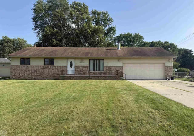 Photo 28 of Single family home for sale at 26250 S River Rd, Harrison Township, MI 48045 | MLS# 58050218909 | Listing updated on 2026-08-31