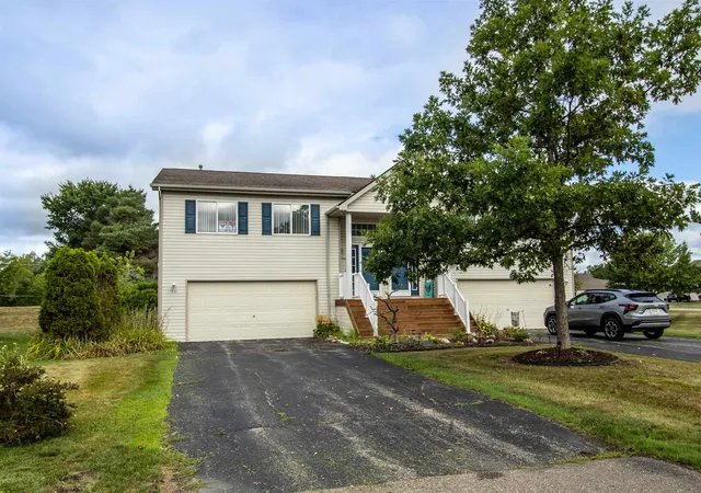 41st image of 9362 Lake Park Dr, Grand Blanc, MI 48439 | MLS# 5050218914
