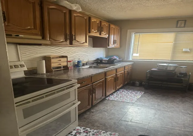 Photo 4 of Multi family home for sale at 15703 Snowden St, Detroit, MI 48227 | MLS# 81026043378 | Listing updated on 2026-08-26
