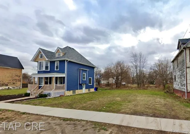 Photo 1 of Land for sale at 562 E Euclid St, Detroit, MI 48202 | MLS# 20261065728 | Listing updated on 2026-08-18
