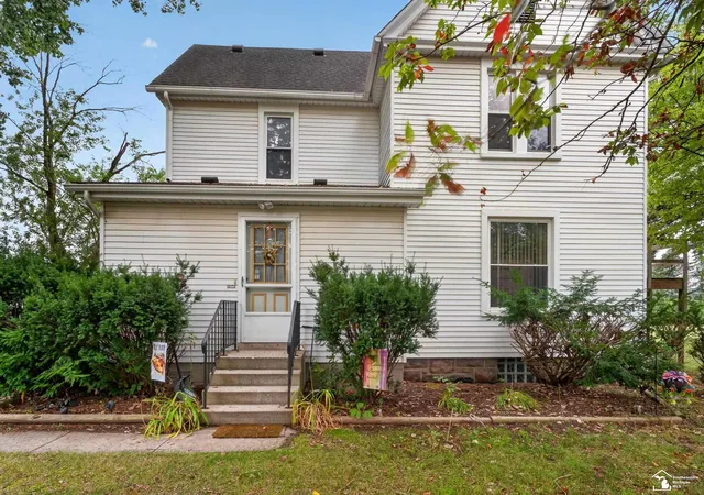 Photo 3 of Single family home for sale at 8040 Tuttle Hl Rd, Ypsilanti, MI 48197 | MLS# 57050218920 | Listing updated on 2026-09-14