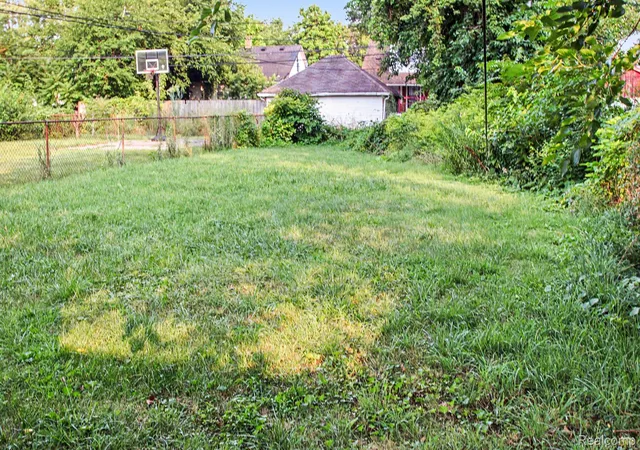 Photo 2 of Single family home for sale at 3145 S Liddesdale St, Detroit City Wayne, MI 48217 | MLS# 20261065741 | Listing updated on 2026-09-19