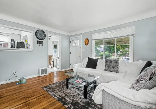 Photo 3 of Single family home for sale at 3145 S Liddesdale St, Detroit City Wayne, MI 48217 | MLS# 20261065741 | Listing updated on 2026-09-19