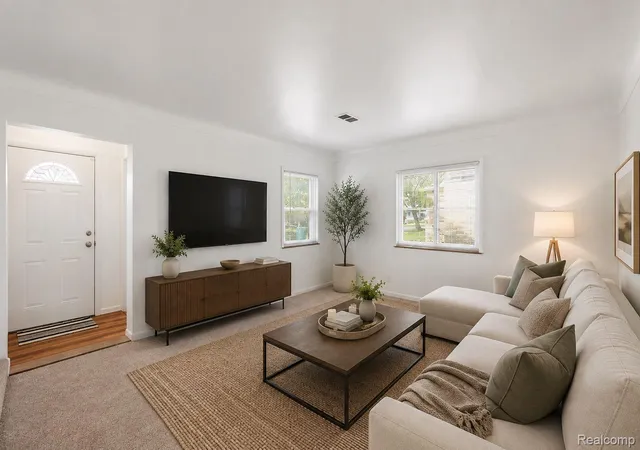 Photo 3 of Single family home for sale at 630 White Ave, Lincoln Park, MI 48146 | MLS# 20261065754 | Listing updated on 2026-08-31