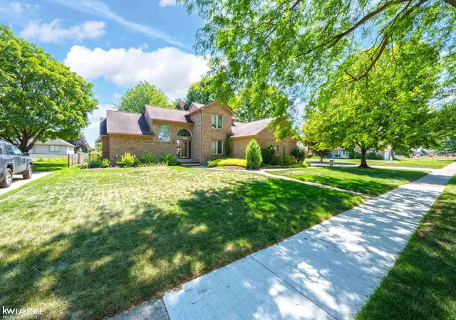 34th image of 4418 Bayleaf Dr, Sterling Heights, MI 48314 | MLS# 58050218930