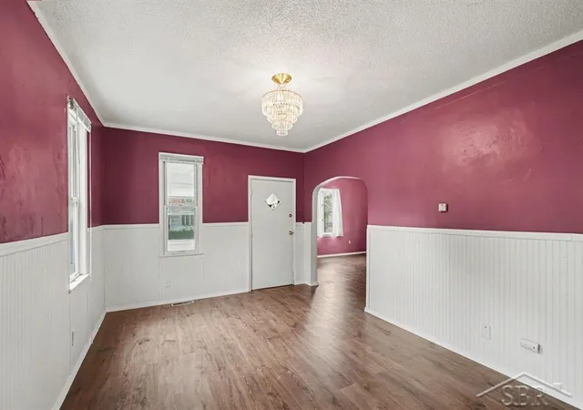 Photo 4 of Single family home for sale at 817 17th Street, Bay City, MI 48708 | MLS# 61050218932 | Listing updated on 2026-09-11