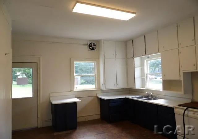 Photo 2 of Single family home for sale at 301 W Silver St, Reading, MI 49274 | MLS# 56050218939 | Listing updated on 2026-09-17