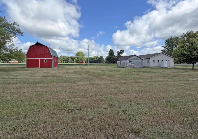 16th image of 9020 S Raucholz Rd, Saint Charles, MI 48655 | MLS# 61050218940