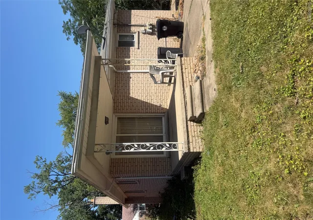 Photo 4 of Single family home for sale at 11315 Arnold, Redford, MI 48239 | MLS# 20261065780 | Listing updated on 2026-09-14