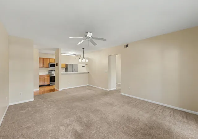 Photo 4 of Condo for sale at 749 W Barrington Cir, Jackson, MI 49203 | MLS# 55026043417 | Listing updated on 2026-08-19