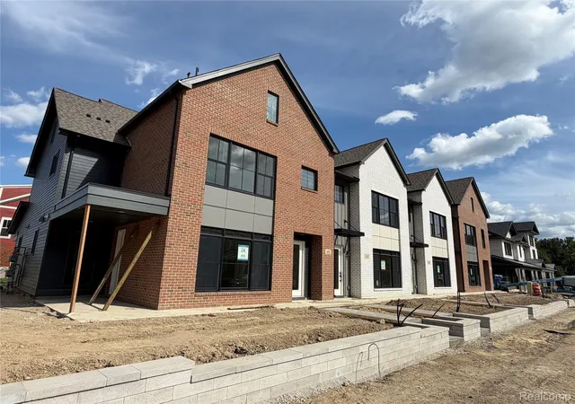 Photo 1 of Condo for sale at 409 S Center St #28, Northville, MI 48167 | MLS# 20261065787 | Listing updated on 2026-09-14