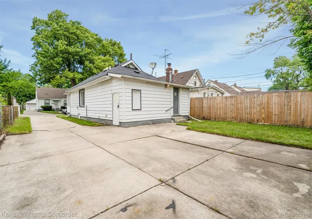 30th image of 17638 Ivanhoe St, Roseville, MI 48066 | MLS# 20261065796