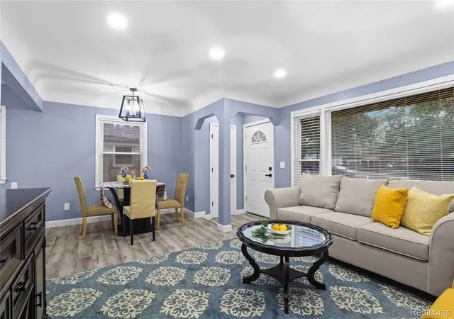 Photo 3 of Single family home for sale at 24241 Coolidge Hwy, Oak Park, MI 48237 | MLS# 20261065819 | Listing updated on 2026-08-20