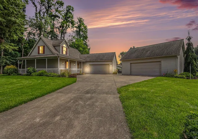 2nd image of 56695 Chippewa Dr, Three Rivers, MI 49093 | MLS# 68026043437
