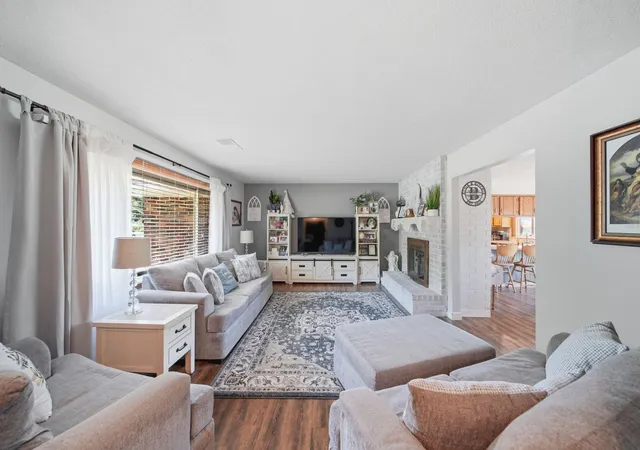 Photo 4 of Single family home for sale at 6060 Lansing Ave, Jackson, MI 49201 | MLS# 55026043433 | Listing updated on 2026-08-31