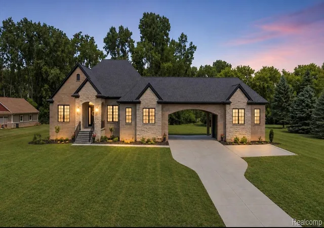 Photo 1 of Single family home for sale at 12721 27 Mile Rd, Washington, MI 48094 | MLS# 20261065845 | Listing updated on 2026-08-19