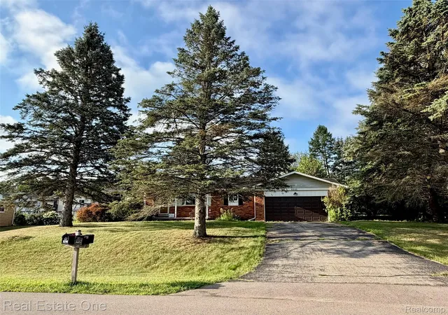 1st image of 8295 Fox Bay Dr, Oakland Charter Township Oakland, MI 48386 | MLS# 20261065859